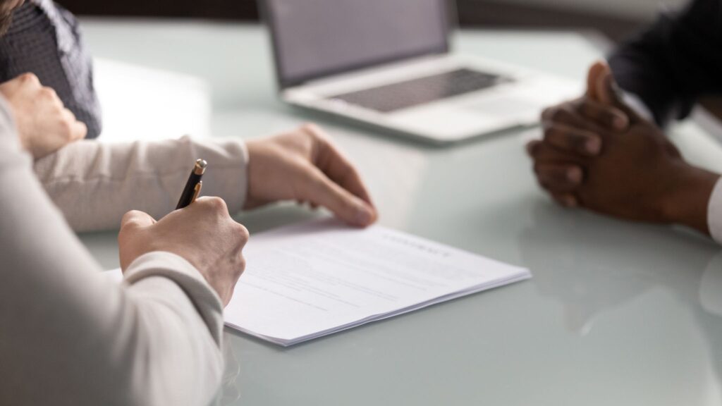 The Role of a Settle Loan Expert in Bank Loan Negotiations